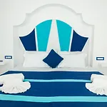 Boutique In Piazzetta 4*