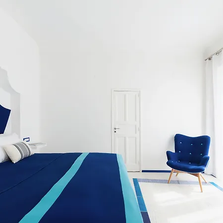 Boutique In Piazzetta 4*