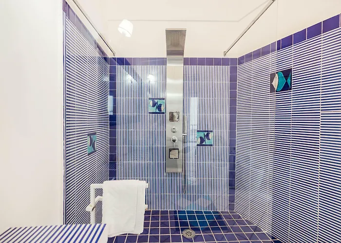 Boutique In Piazzetta 4*