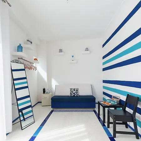 Boutique In Piazzetta بيت ضيافة كابري